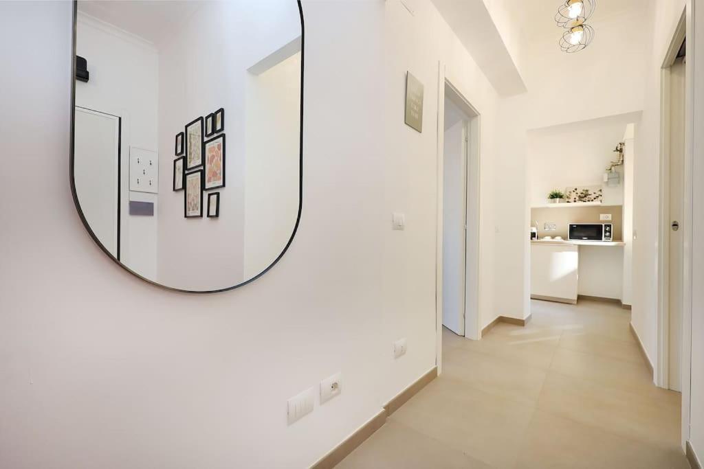 Basilica San Paolo Nuvola EUR Modern apartment