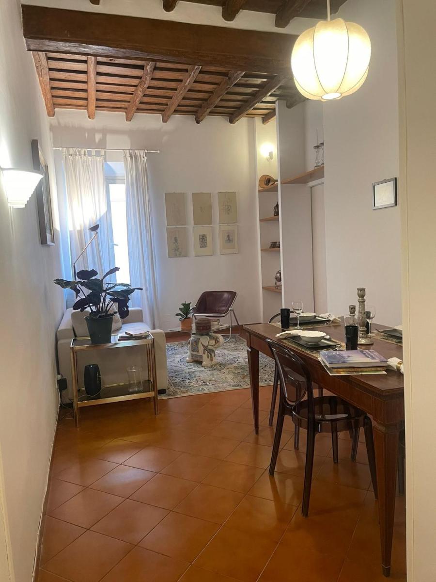 Borgo Pio Exclusive Apartment