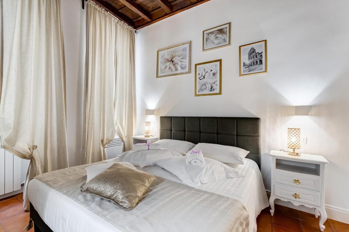 Campo dei fiori Royal Orchid apartment