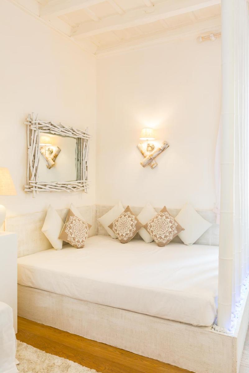 Charming Colosseo Apartment