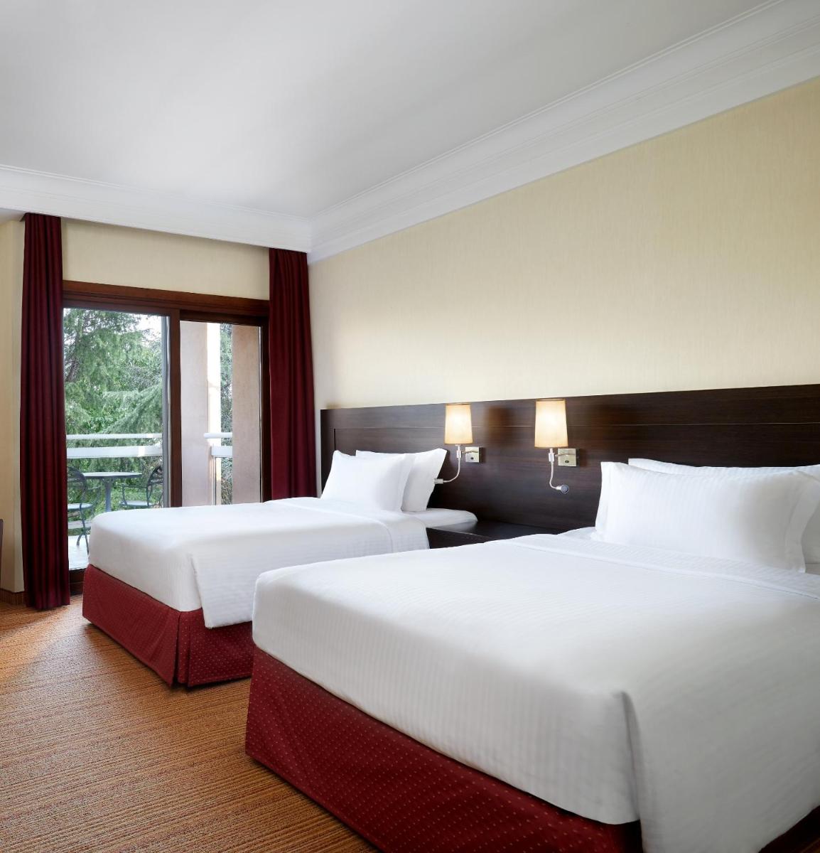 Courtyard by Marriott Rome Central Park