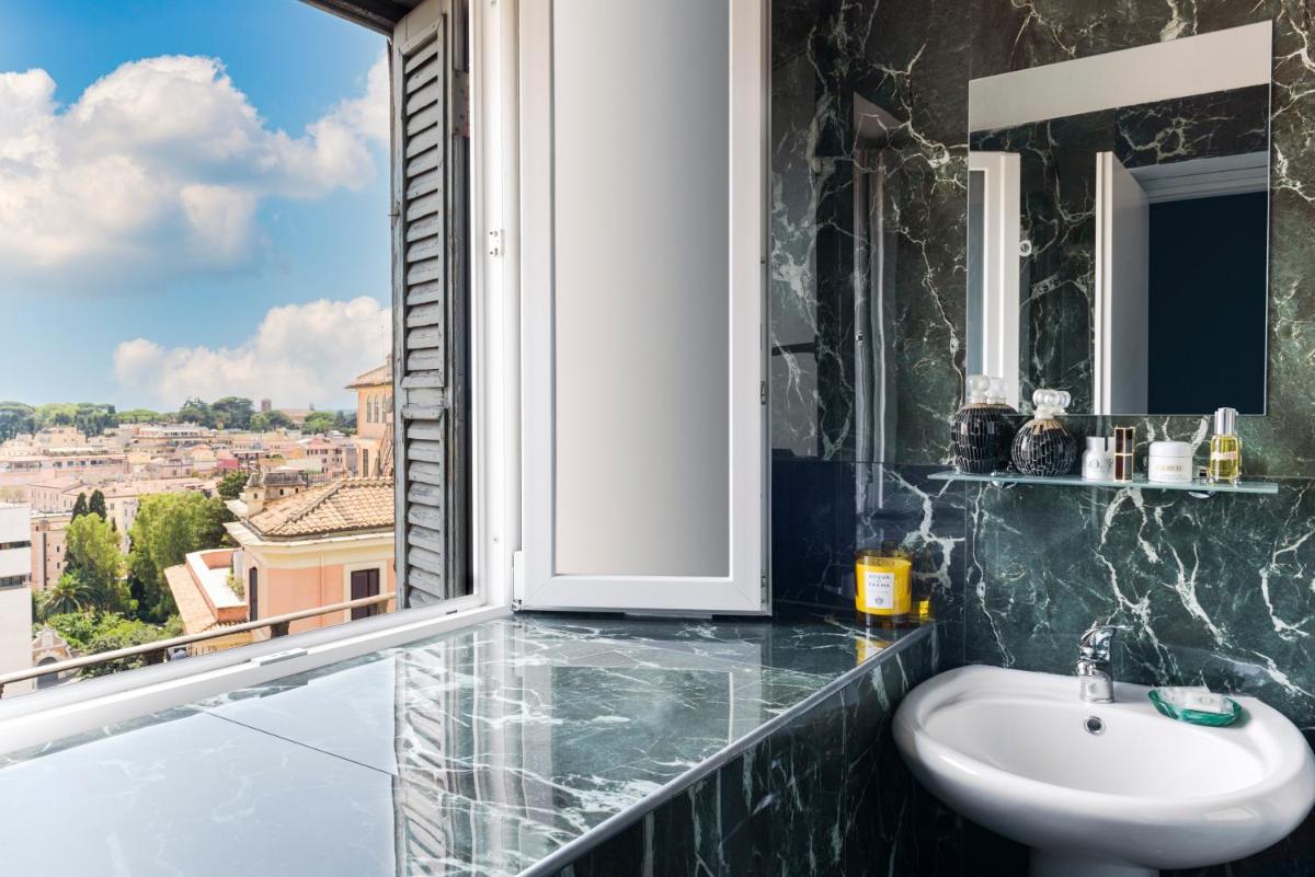 Elysium Suites Colosseo