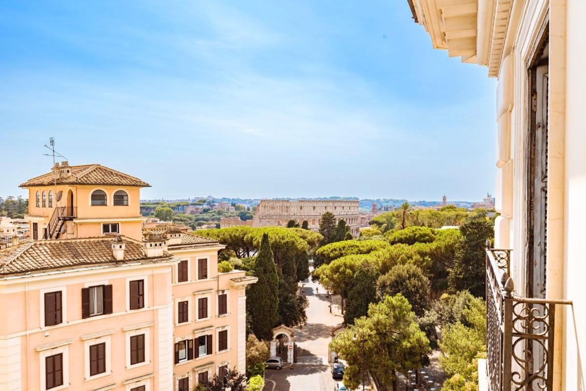 Elysium Suites Colosseo