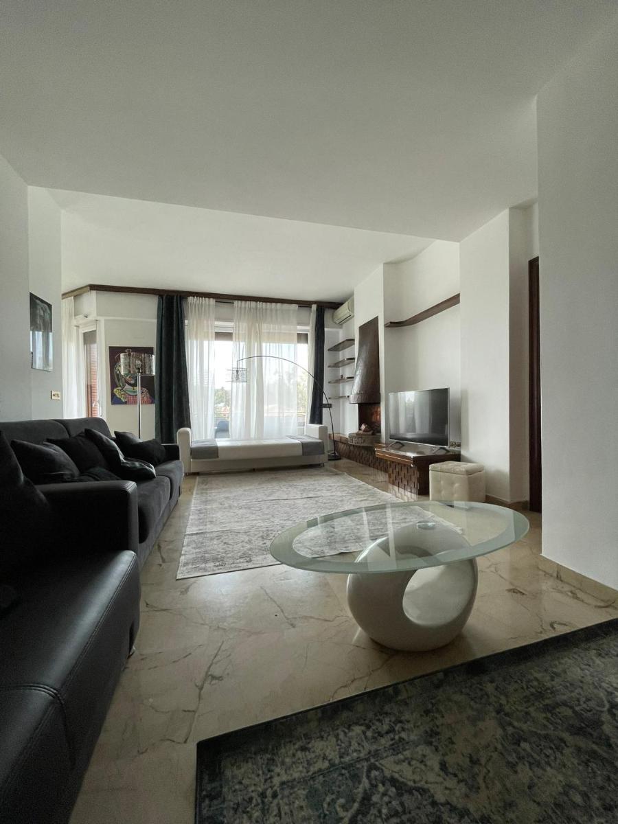 Eur Centro lux apartment con camino