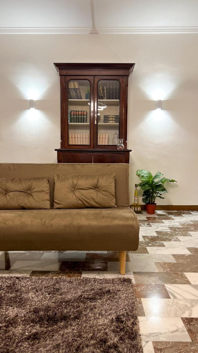 Gelsi Apartment – Roma Metro C