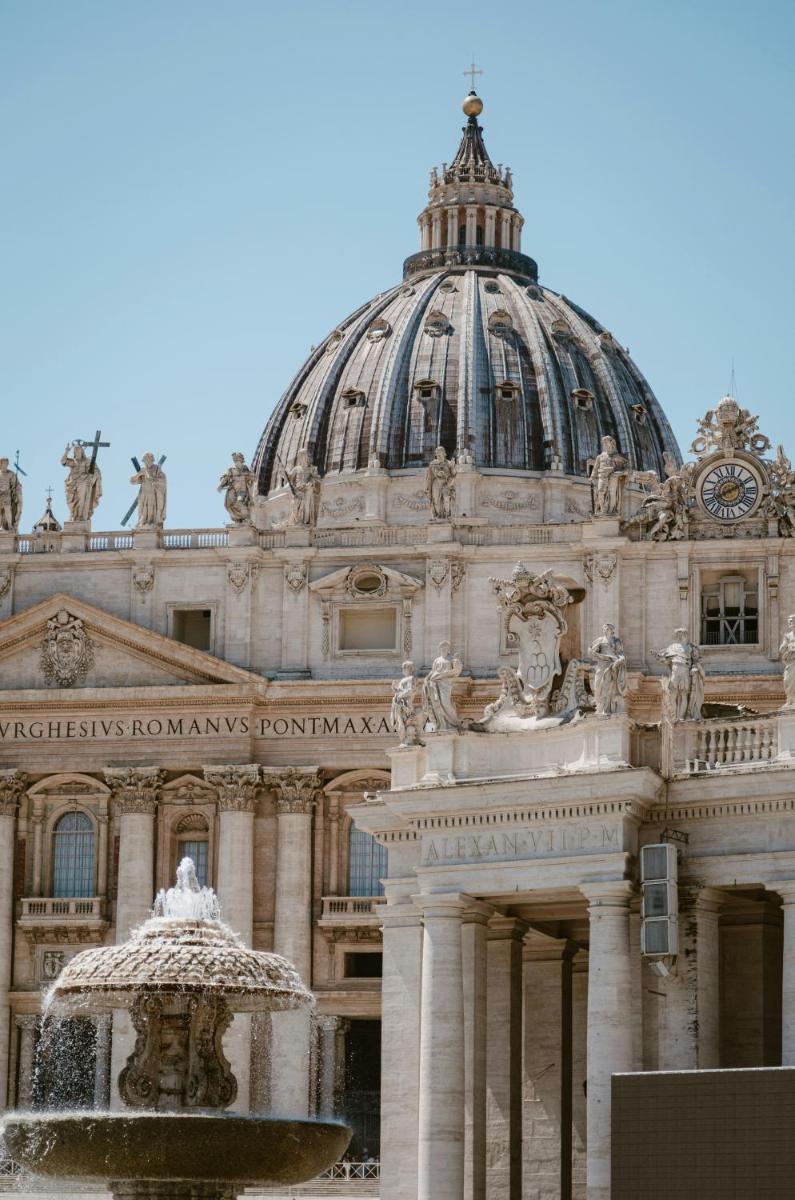 Le Quattro Stagioni-Vatican City