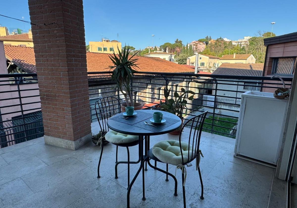 Maison Linda – Ponte Milvio Apartment