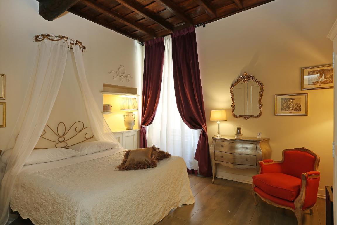 Piazzetta de’ Monti Suites