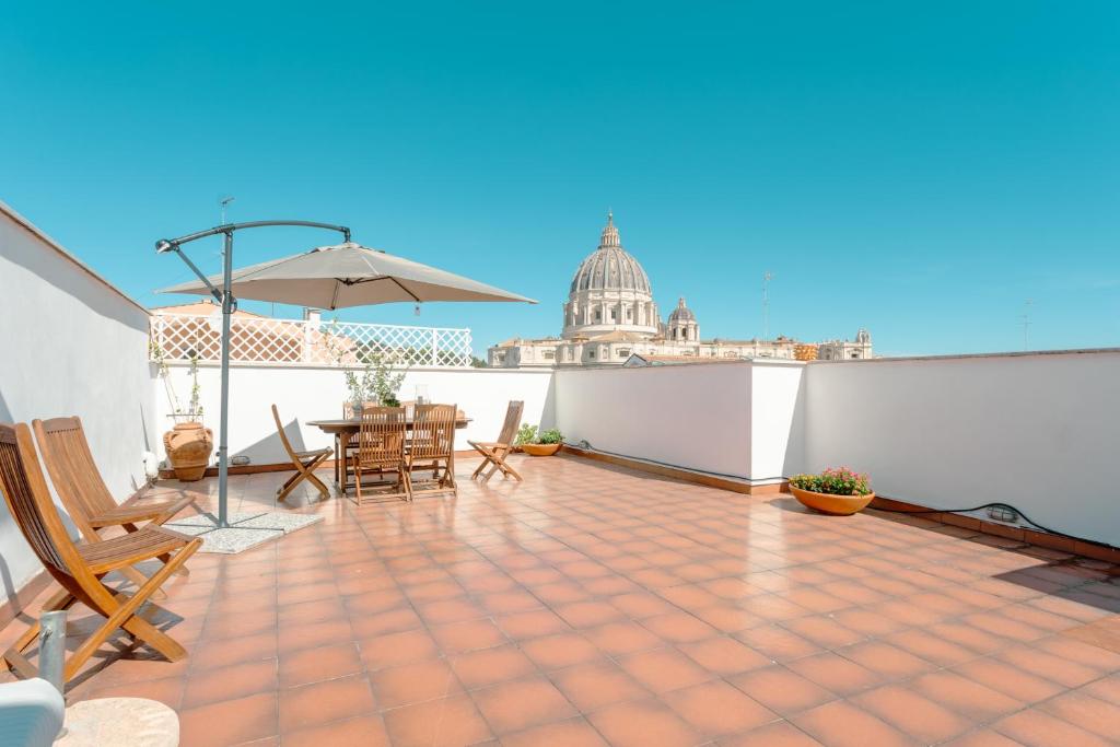 Saint Peter’s Luxury Terrace Suites