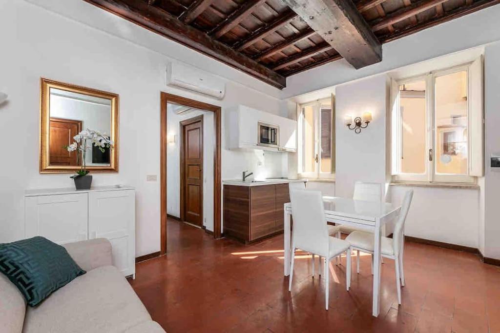 Spanish Steps Apartment & Terrace