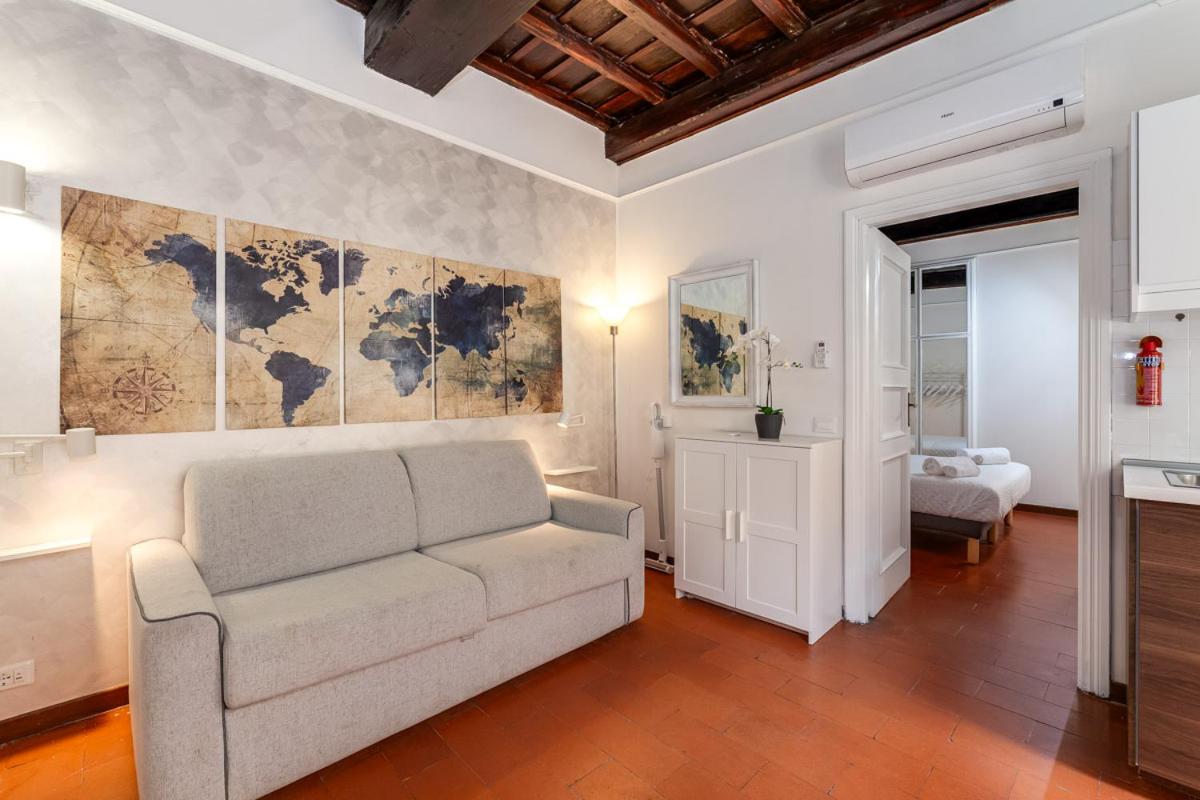 Spanish Steps Apartment & Terrace