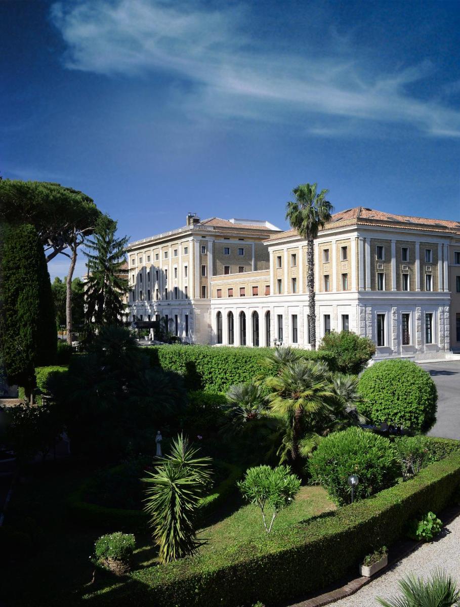 TH Roma – Carpegna Palace