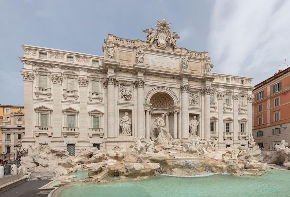 Vatican City Green Apartment