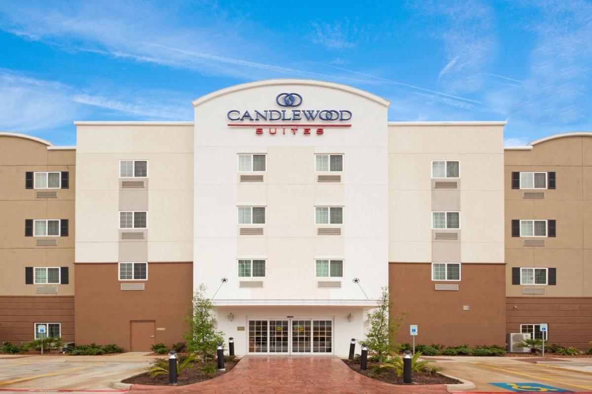 Candlewood Suites San Antonio Downtown, an IHG Hotel