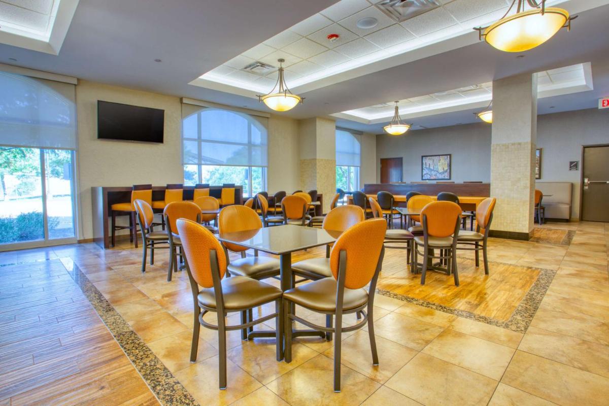 Drury Inn & Suites San Antonio Near La Cantera