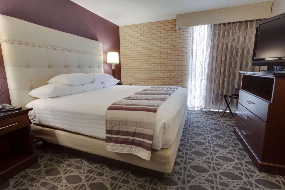 Drury Inn & Suites San Antonio Northeast