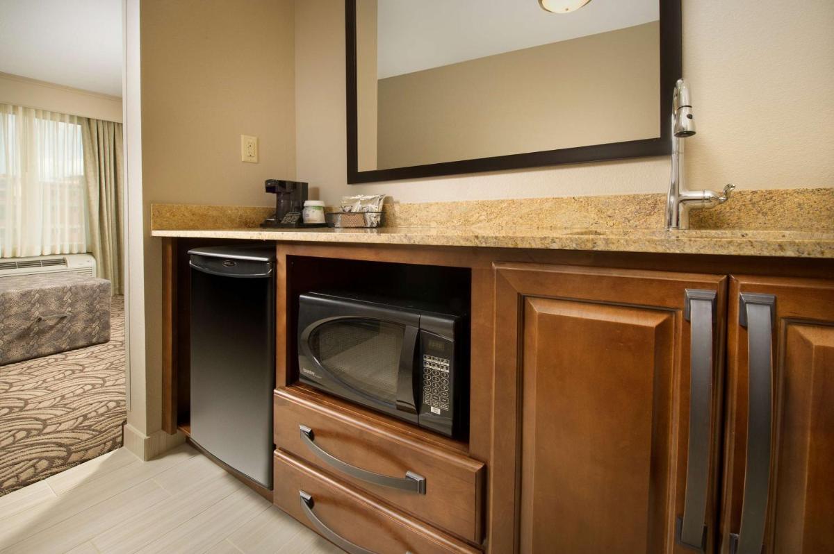 Hampton Inn & Suites San Antonio-Downtown/Market Square