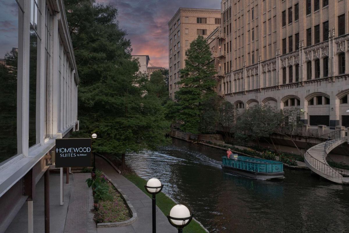 Homewood Suites by Hilton San Antonio Riverwalk/Downtown