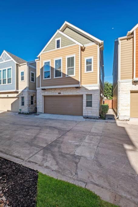 NEW! The Courtland, 2 Car Garage