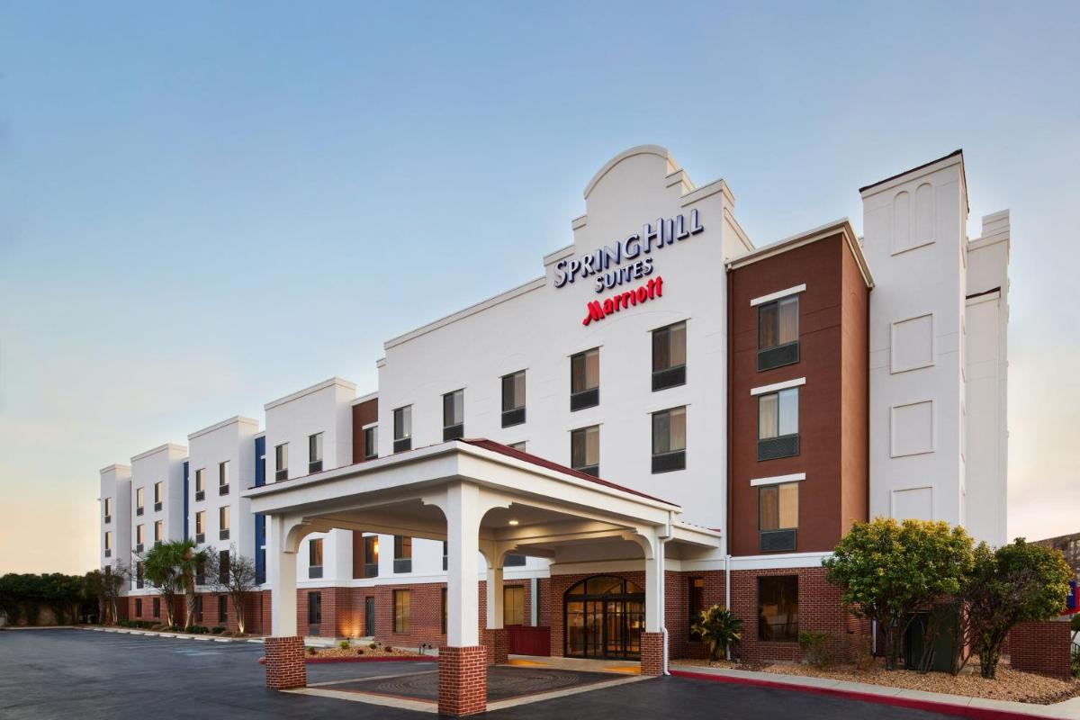 SpringHill Suites by Marriott San Antonio Downtown-Riverwalk Area