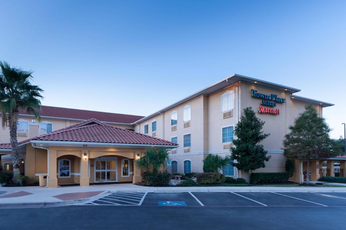 TownePlace Suites by Marriott San Antonio Airport