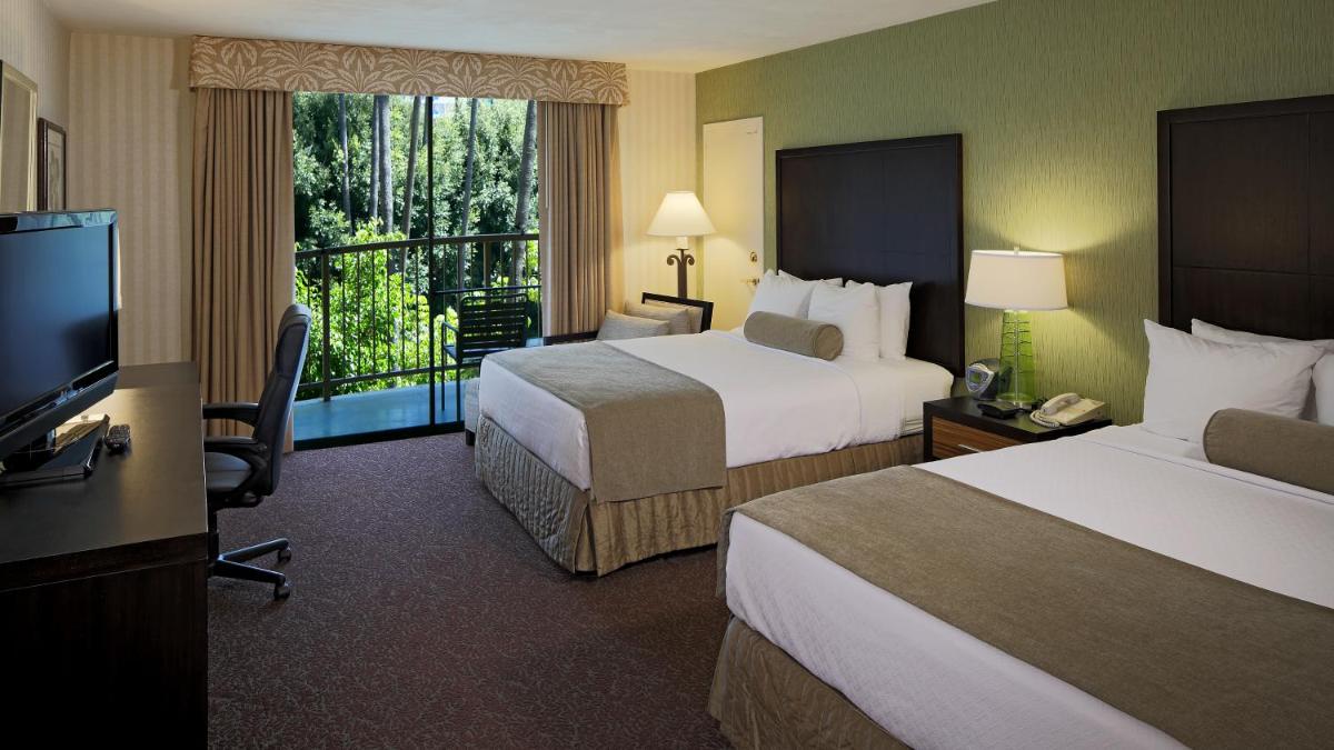 Crowne Plaza Hotel Mission Valley, an IHG Hotel