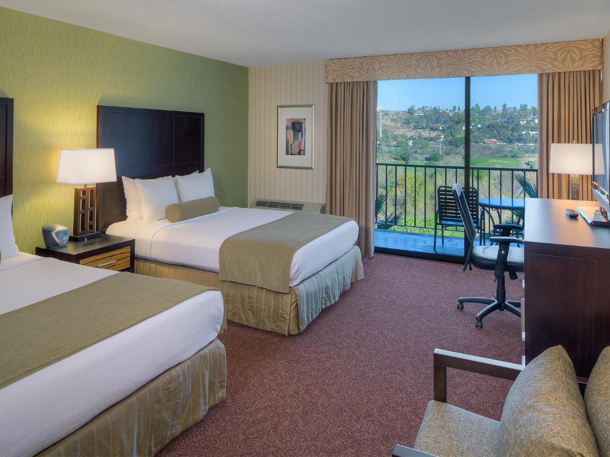 Crowne Plaza Hotel Mission Valley, an IHG Hotel