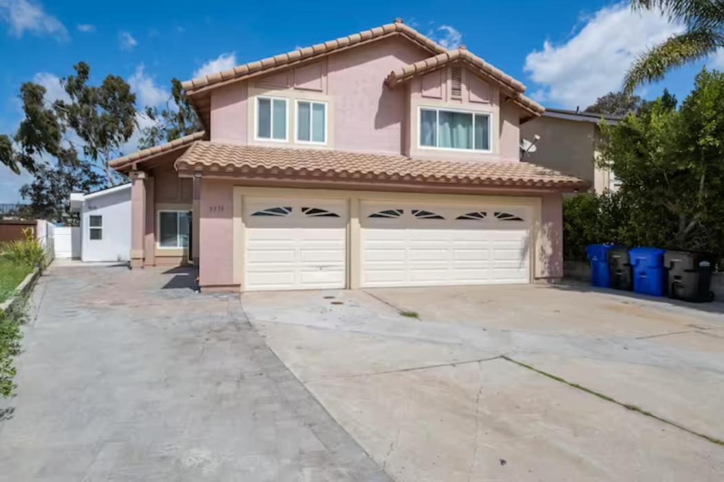 Family Friendly Newly Built San Diego Home!