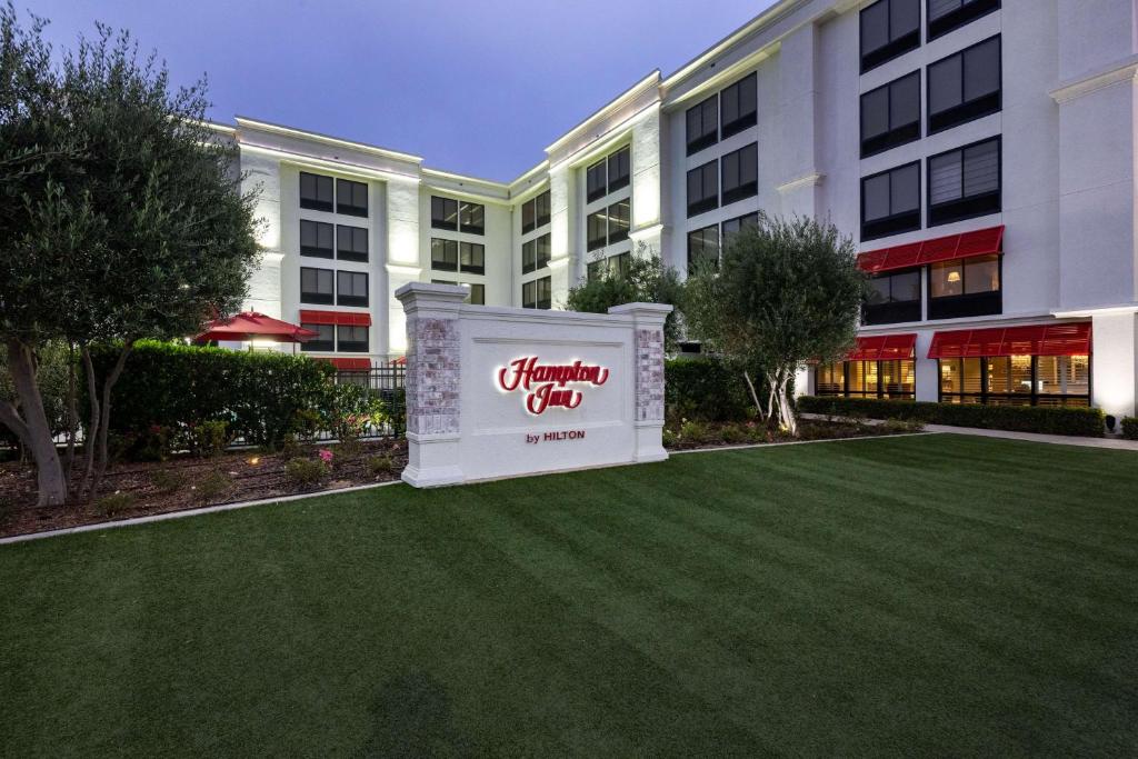 Hampton Inn by Hilton San Diego – Kearny Mesa