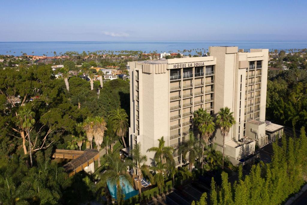 Hotel La Jolla, Curio Collection by Hilton