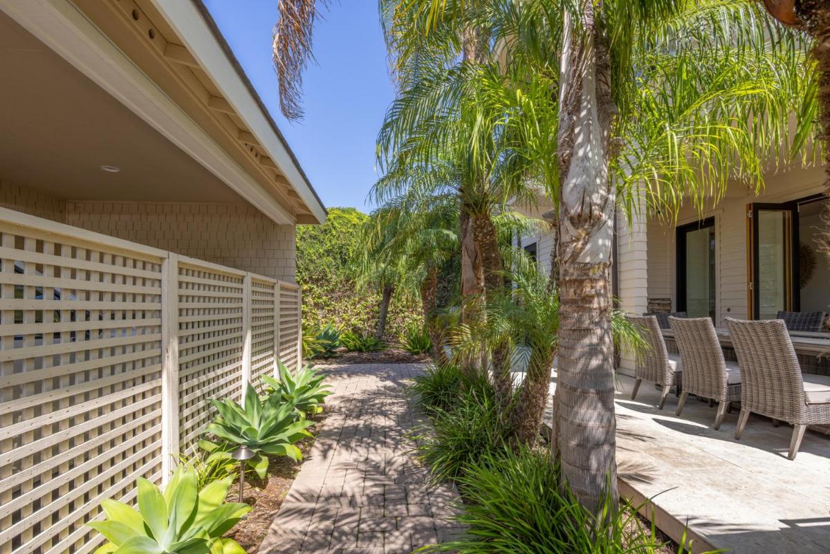 Ocean View Del Mar Beach Home w Jacuzzi