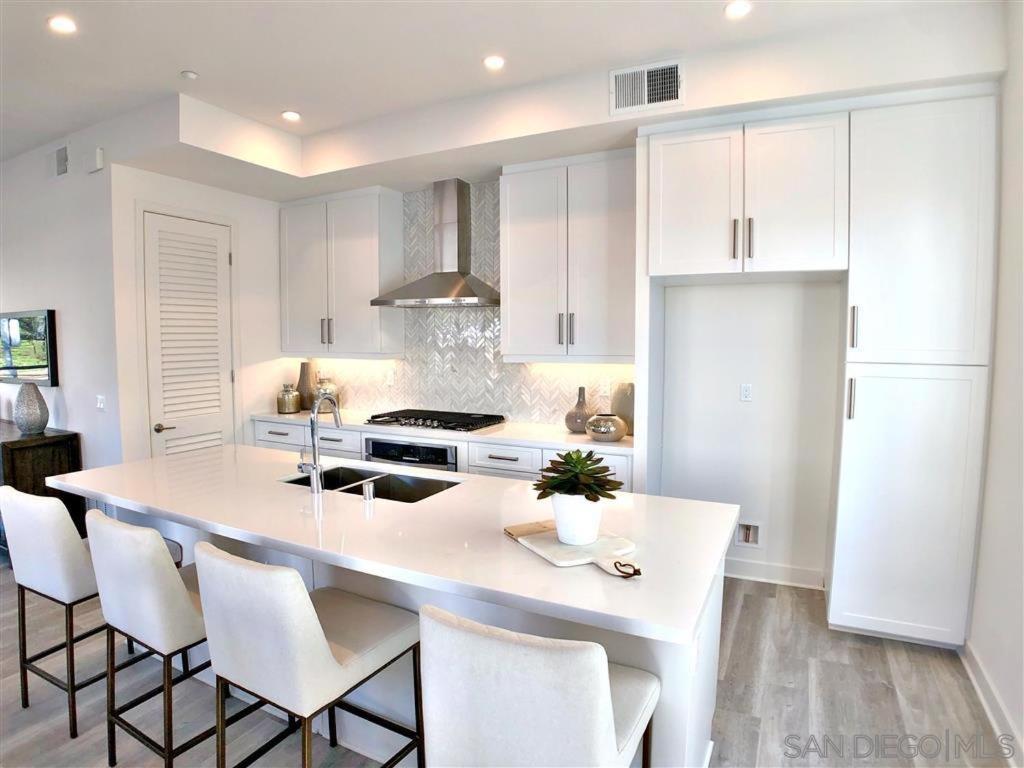 Park View Balboa Townhouse Modern Upscale 3 Bed