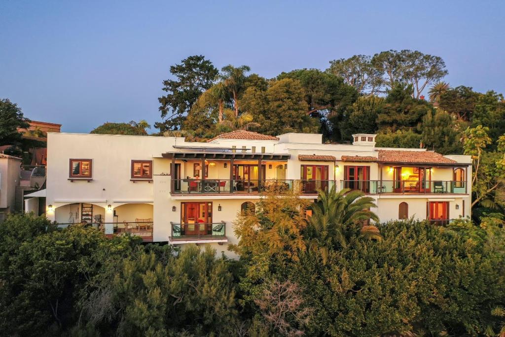 Stunning Ocean-View Villa, Walking to La Jolla Cove