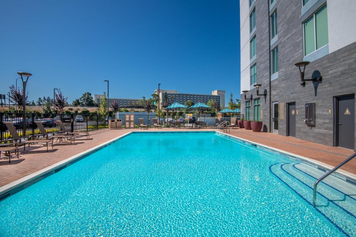 Hyatt Place San Jose Airport