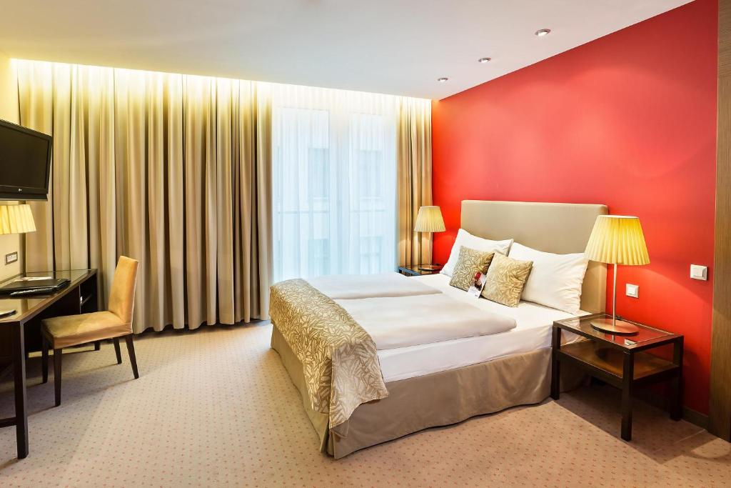 Austria Trend Hotel Savoyen Vienna – 4 stars superior