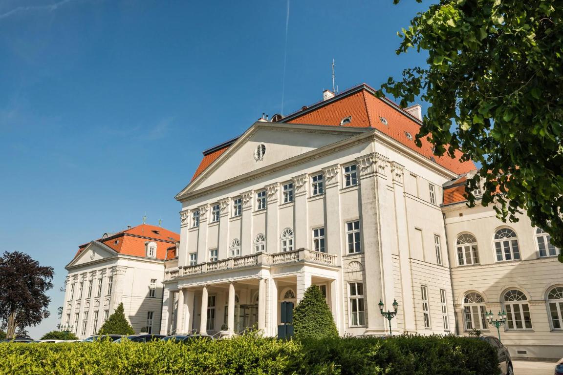 Austria Trend Hotel Schloss Wilhelminenberg Wien