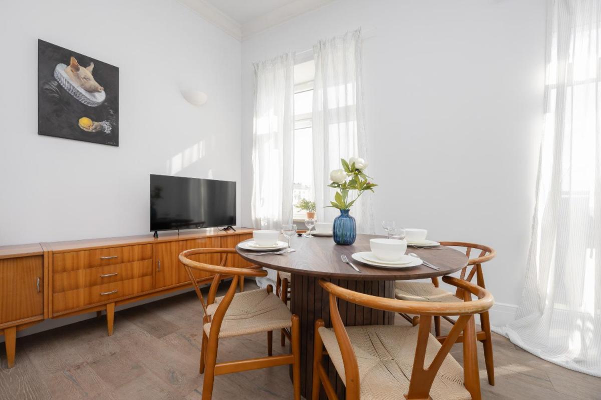 Comfortable Studio for 4 people in Warsaw by Noclegi Renters