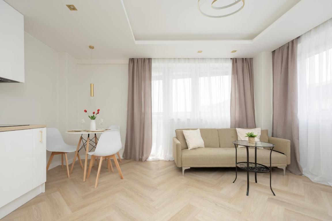 Cozy Apartment in the Centre of Warsaw by Rent like home