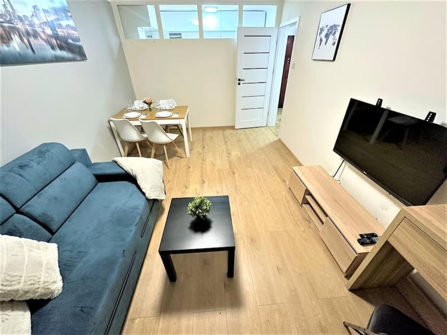 EXCLUSIVE 3BR! Apartment IN CITY CENTER +NETFLIX!