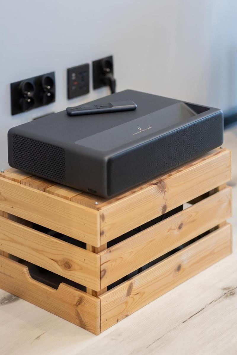 Image 7 of Industrial Pet-Friendly Apartment with Movie Projector by Noclegi Renters