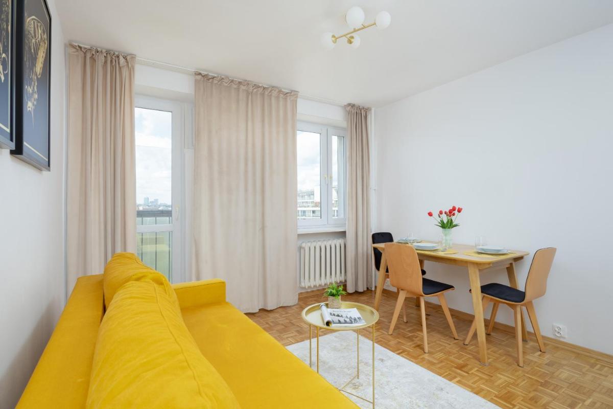 Ludna Apartment Overlooking the Center by the Vistula River Warsaw by Noclegi Renters