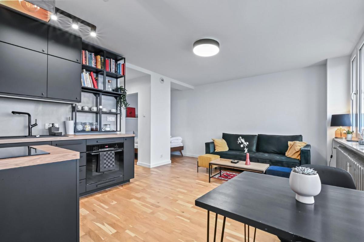 RentPlanet – Apartament Komorska