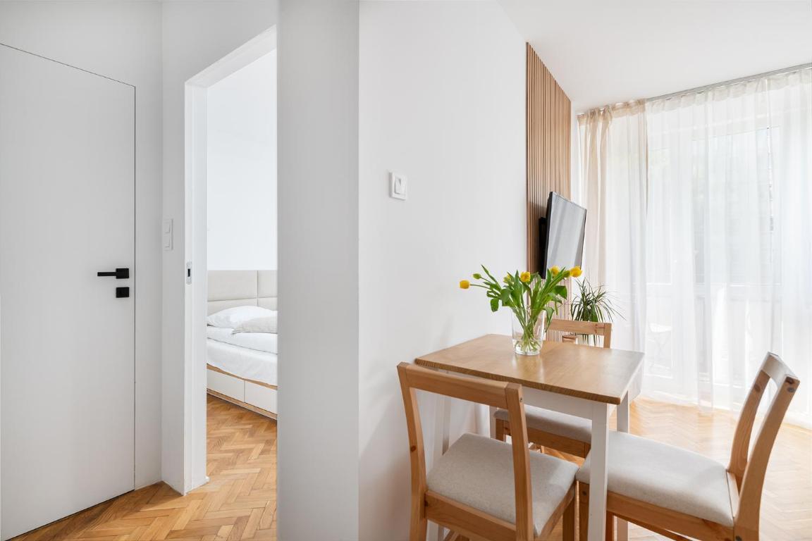 RentPlanet – Apartament przy Pałacu Kultury i Nauki