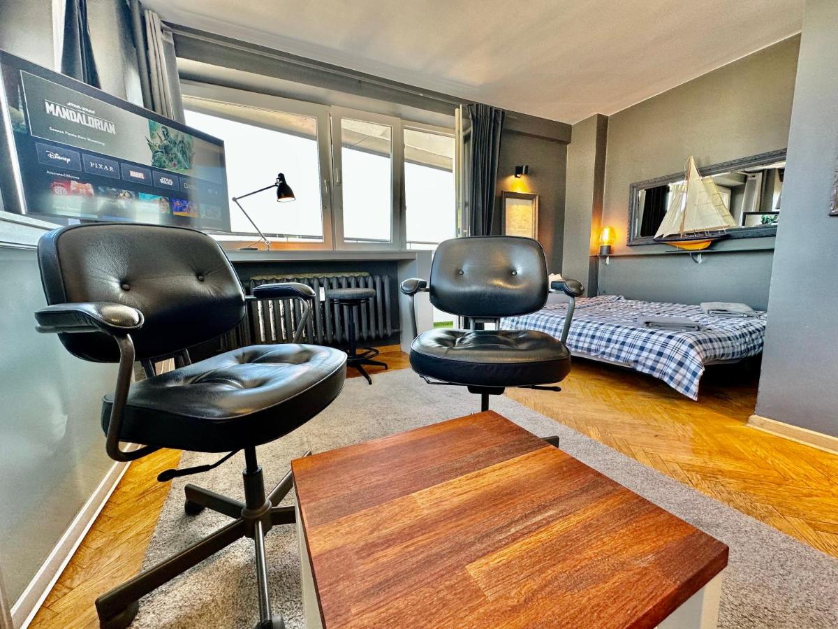 Super Apartament GREY Centrum 2x Metro Fast WiFi 300 Mbs Netflix AppleTV SmartTV Spotify Panorama Miasta