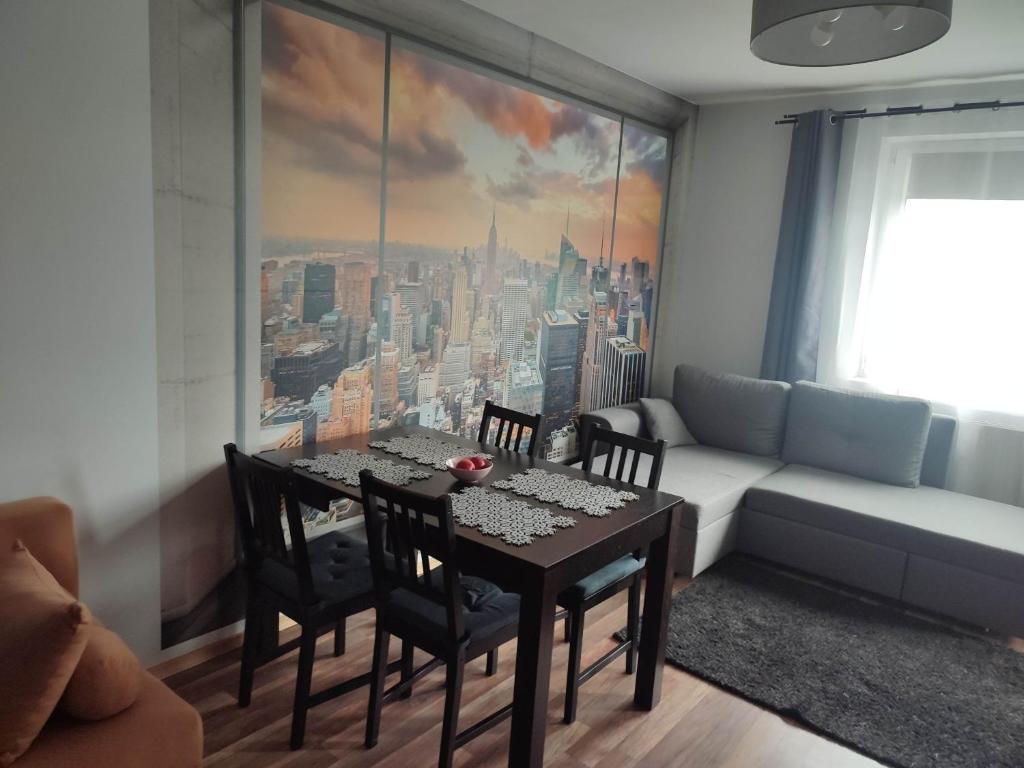 Warsaw Apartment Iwona – all 45m2 – close to the centre