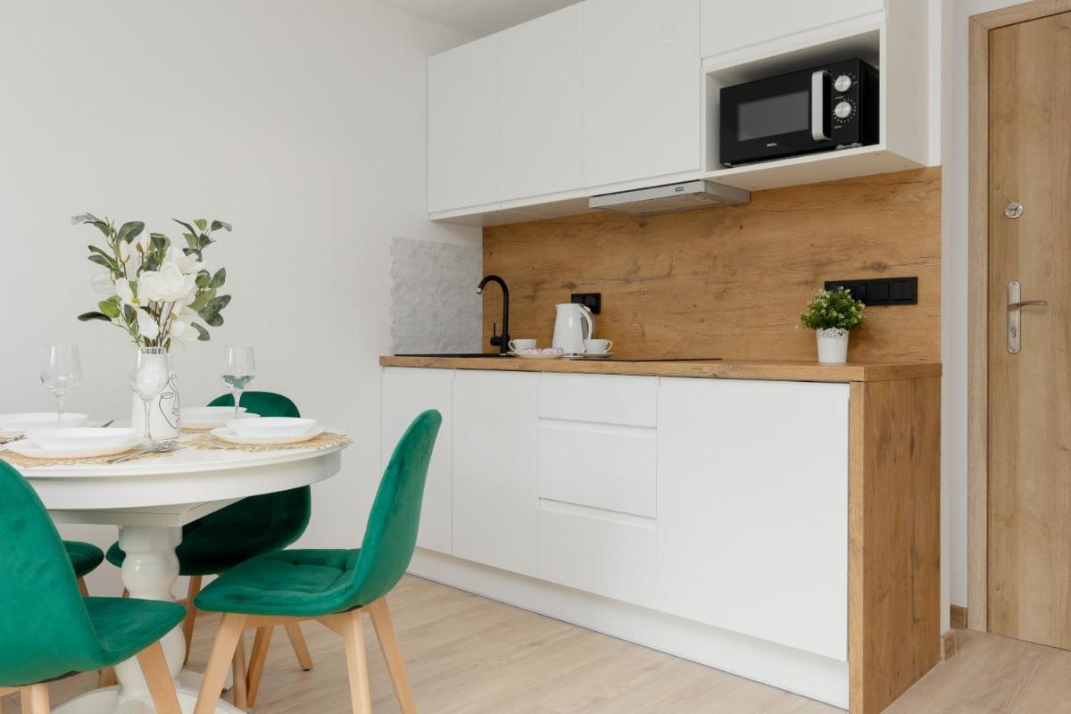 Warsaw City Centre & Pet-friendly Studios by Noclegi Renters