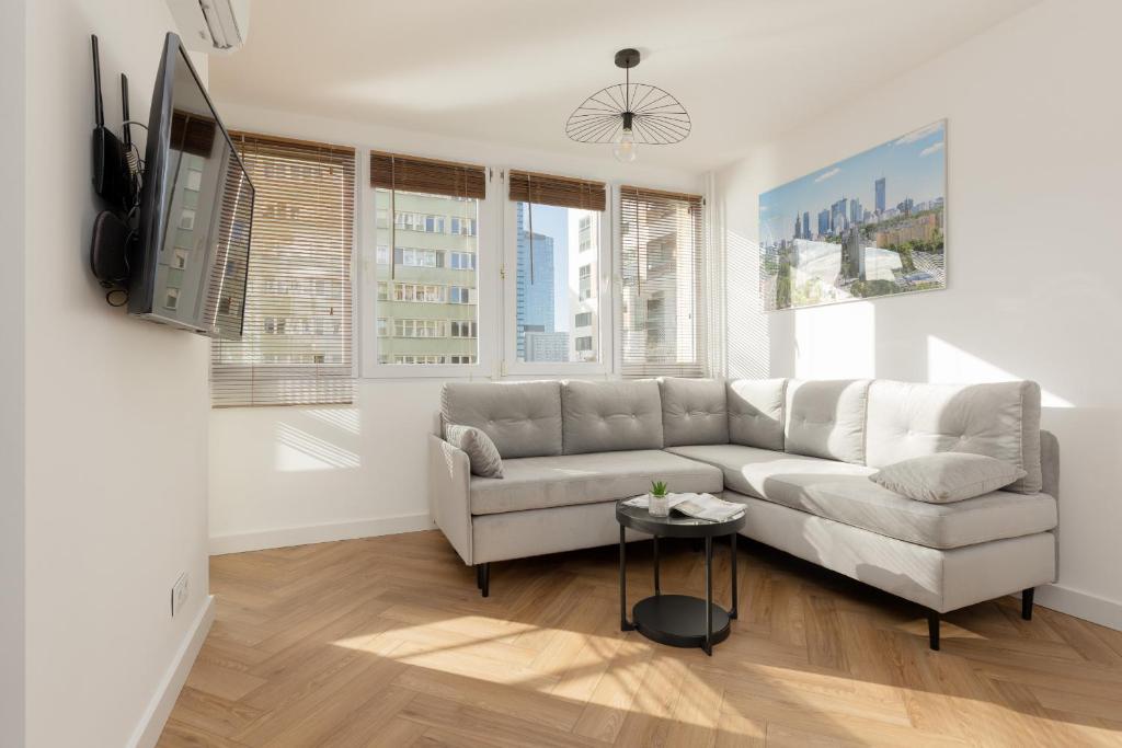 Warsaw City Life Apartment Bagno by Noclegi Renters